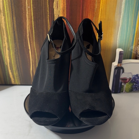 Penny Loves Kenny Black Peep-Toe Ankle Strap Heels Size 8M - Picture 2 of 8